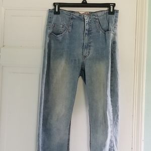 Unique Hogh Waisted Jeans